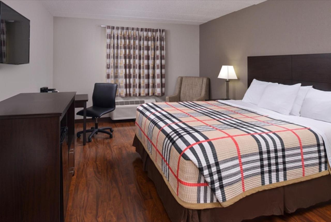 Fairbridge Inn Express Монро-Сіті Екстер'єр фото